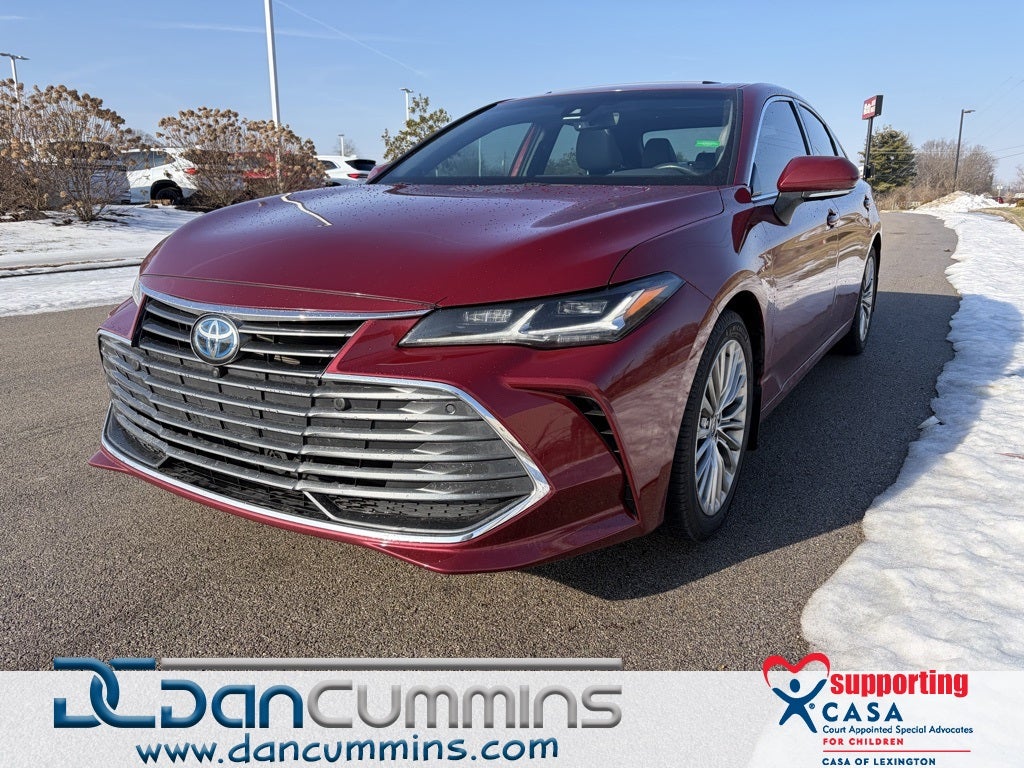 2022 Toyota Avalon Hybrid Limited