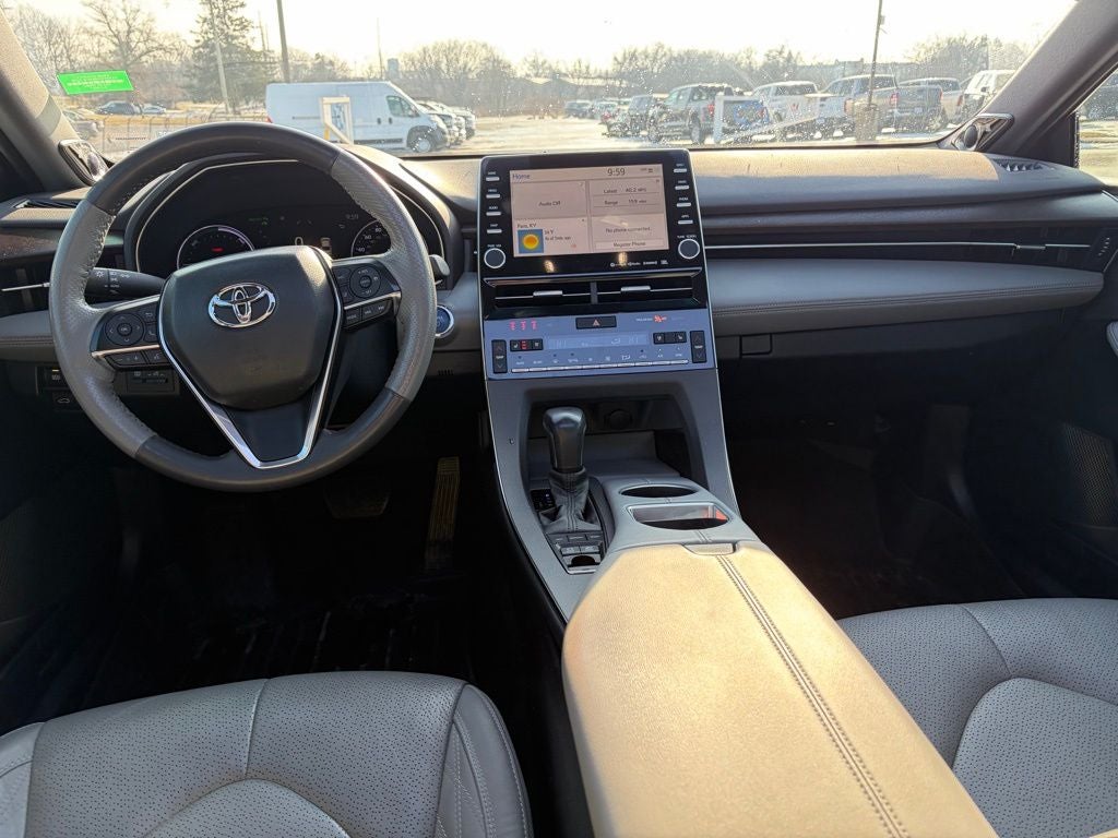 2022 Toyota Avalon Hybrid Limited