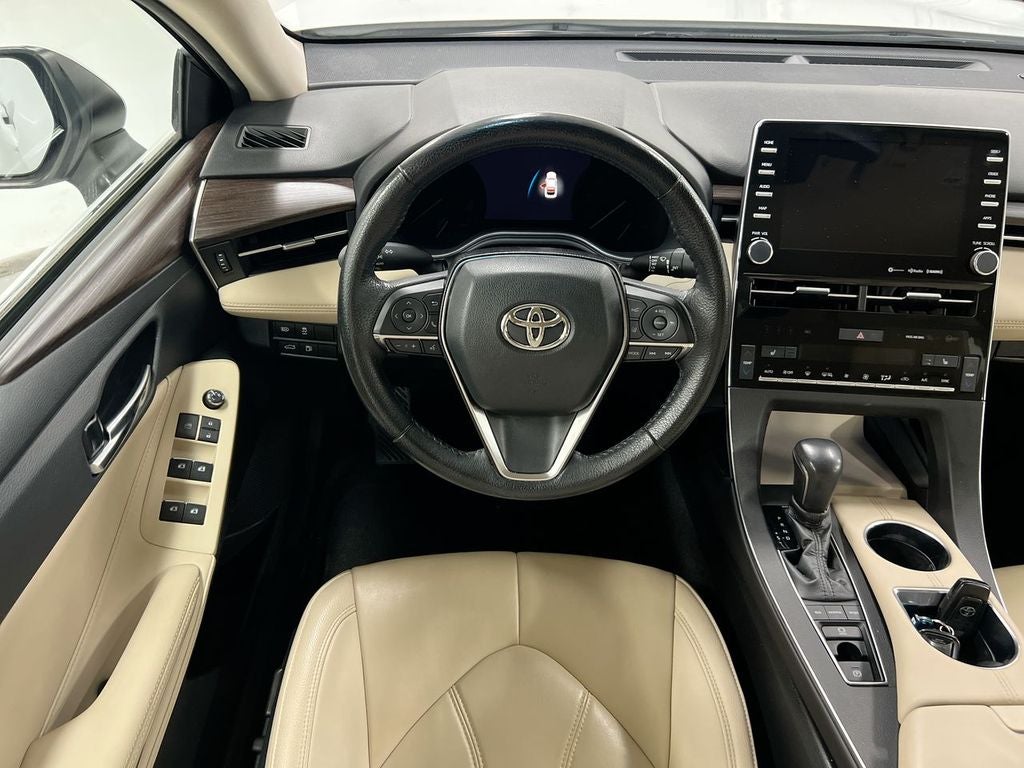 2020 Toyota Avalon XLE