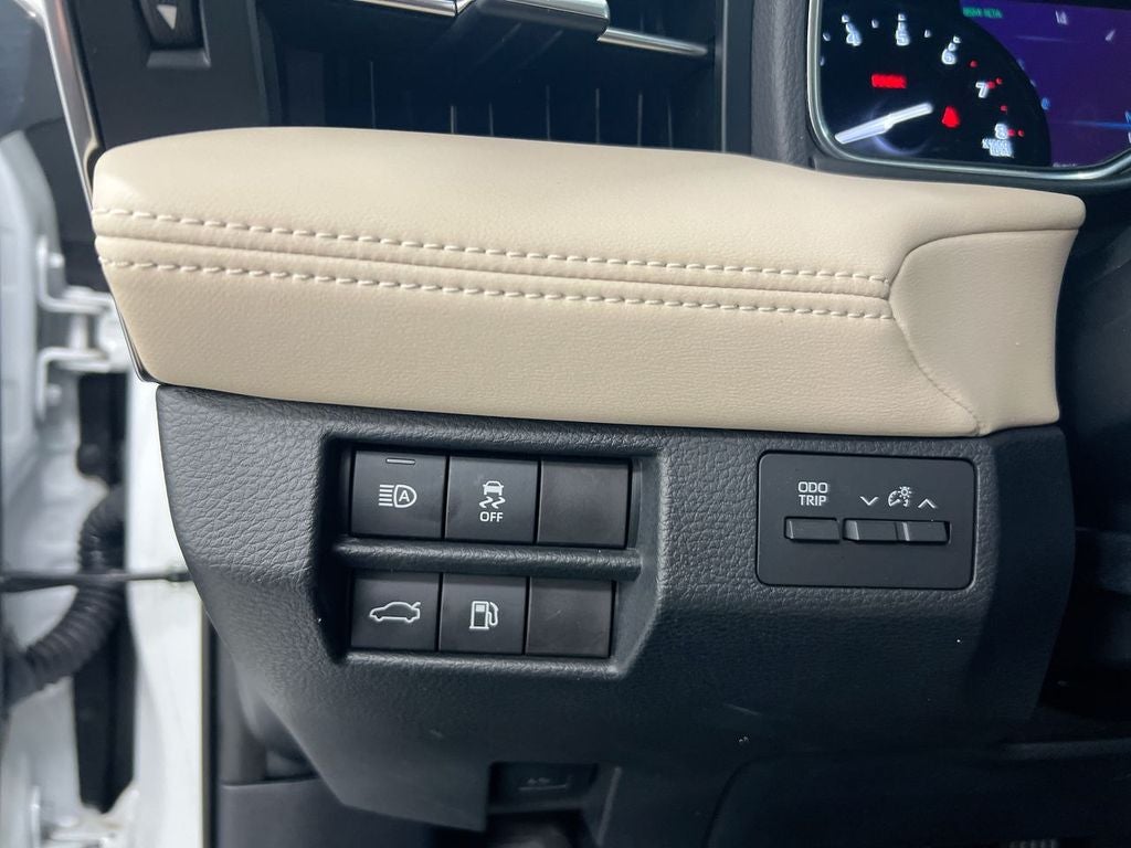 2020 Toyota Avalon XLE