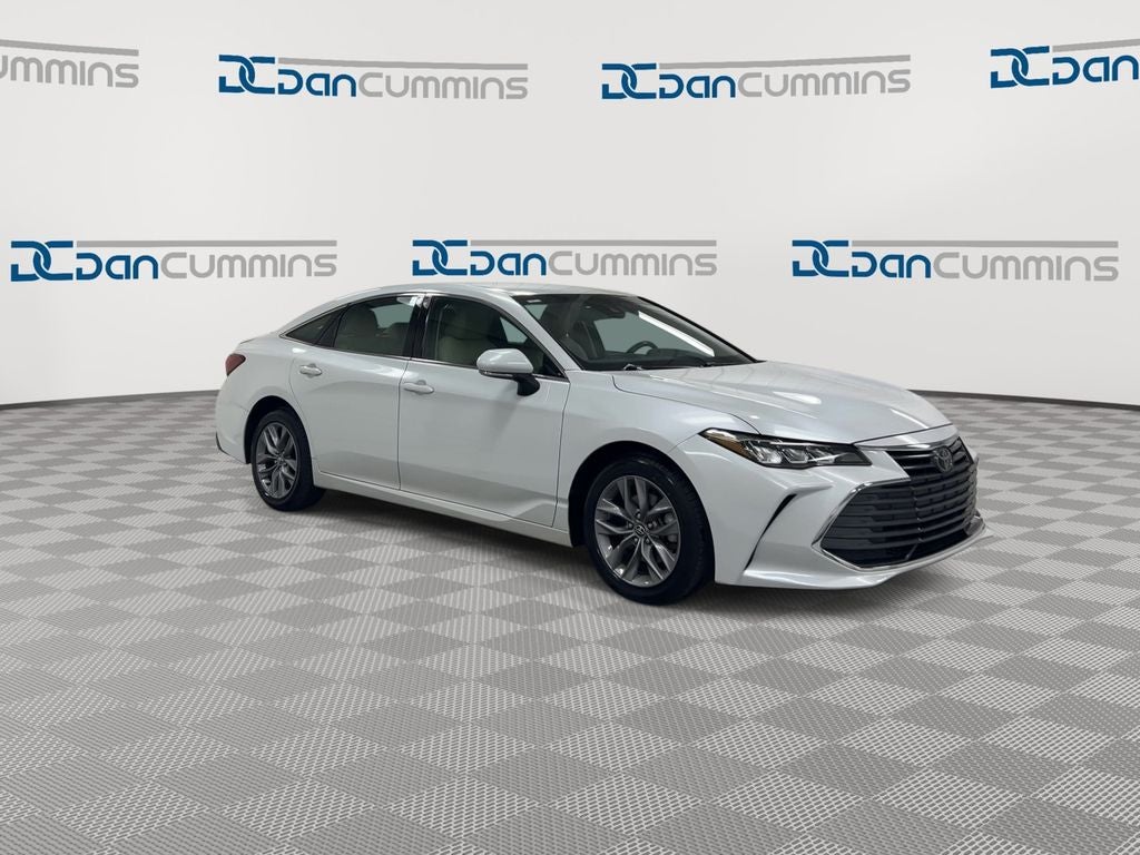 2020 Toyota Avalon XLE