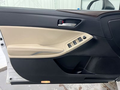 2020 Toyota Avalon XLE