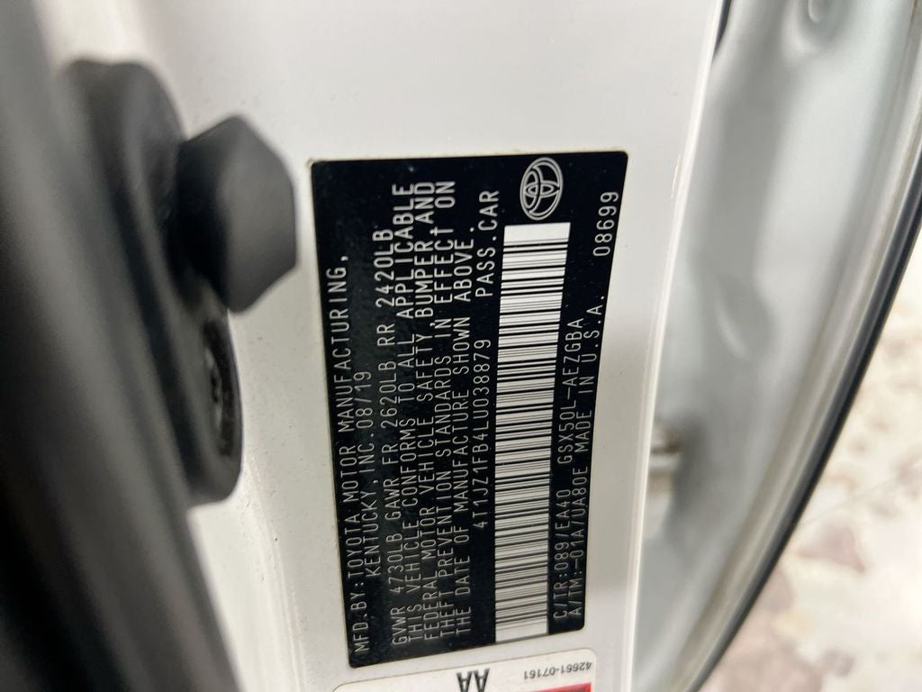 2020 Toyota Avalon XLE