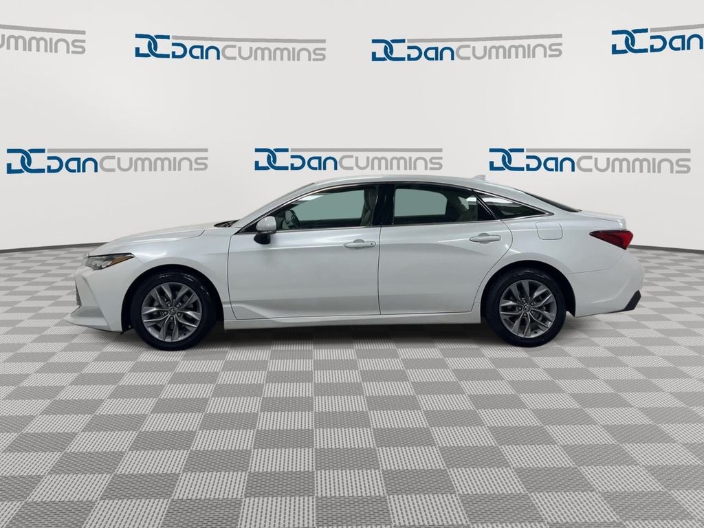 2020 Toyota Avalon XLE