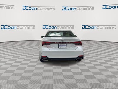 2020 Toyota Avalon XLE
