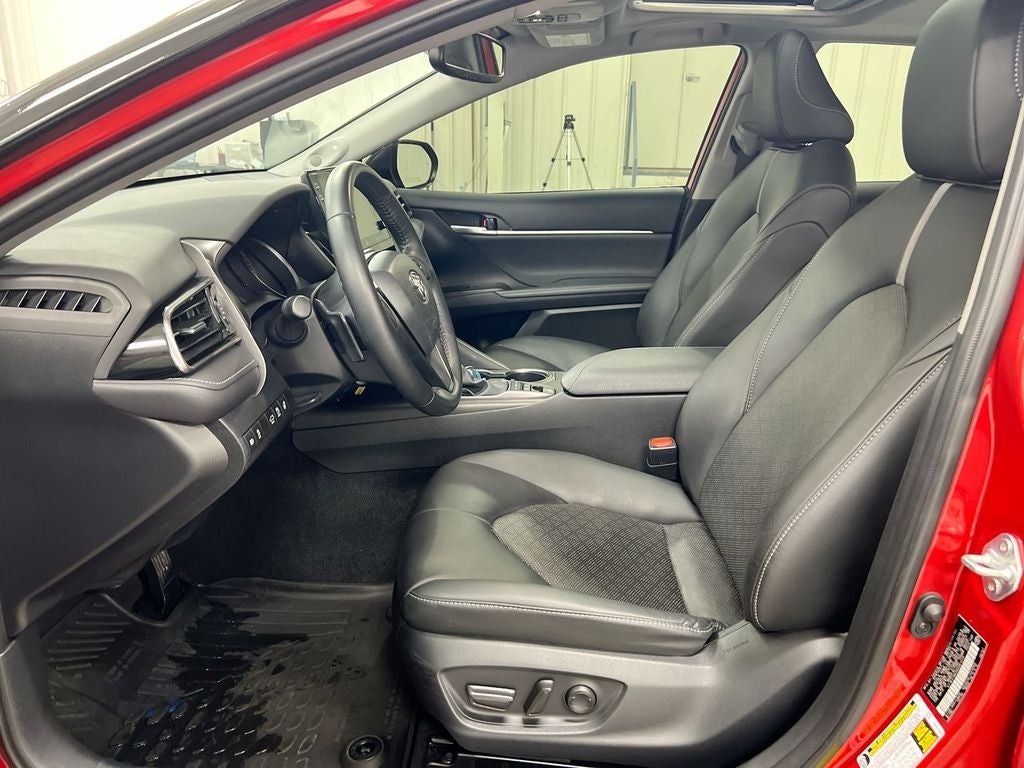 2024 Toyota Camry Hybrid XSE