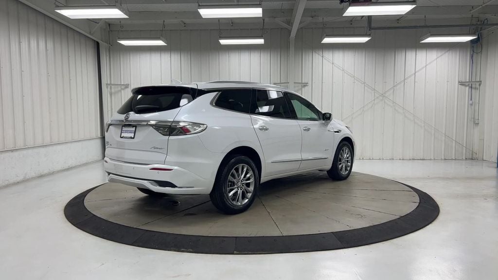 2023 Buick Enclave Avenir