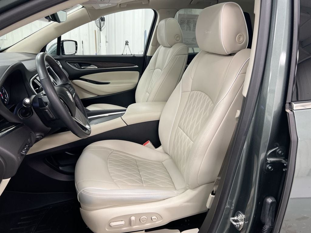 2023 Buick Enclave Avenir