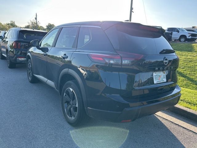 2025 Nissan Rogue SV