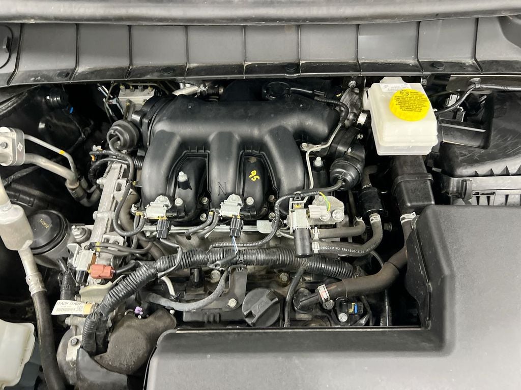 2023 Nissan Pathfinder SV