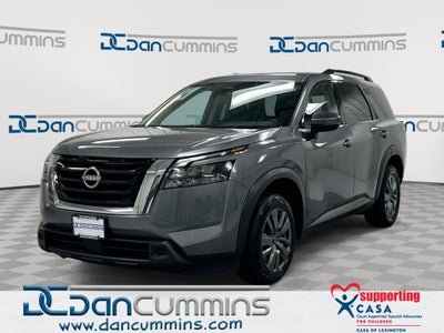 2025 Nissan Pathfinder SV