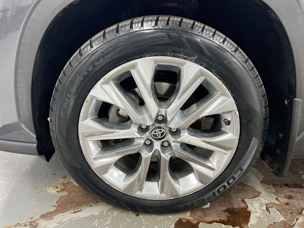 2021 Toyota Highlander Limited