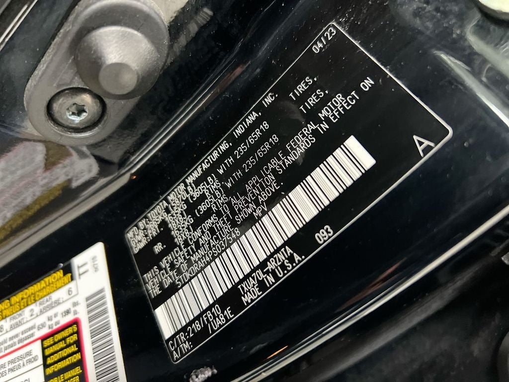 2023 Toyota Highlander LE