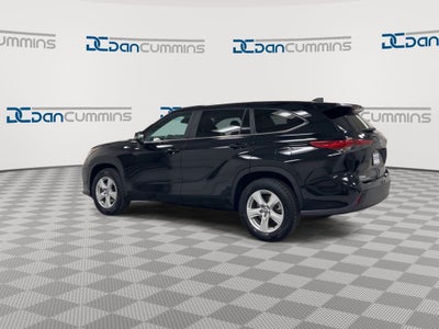 2023 Toyota Highlander LE