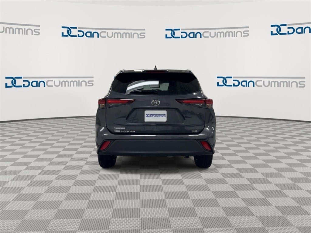 2024 Toyota Highlander XLE