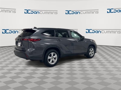 2023 Toyota Highlander LE