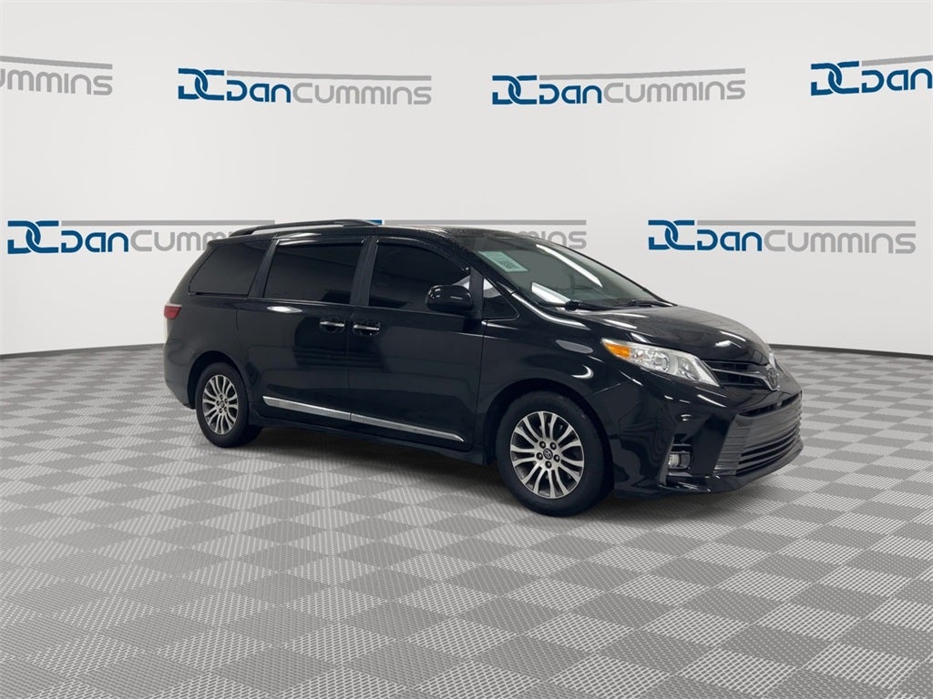 2018 Toyota Sienna XLE