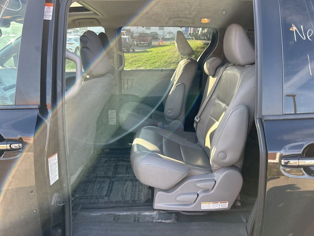 2019 Toyota Sienna XLE