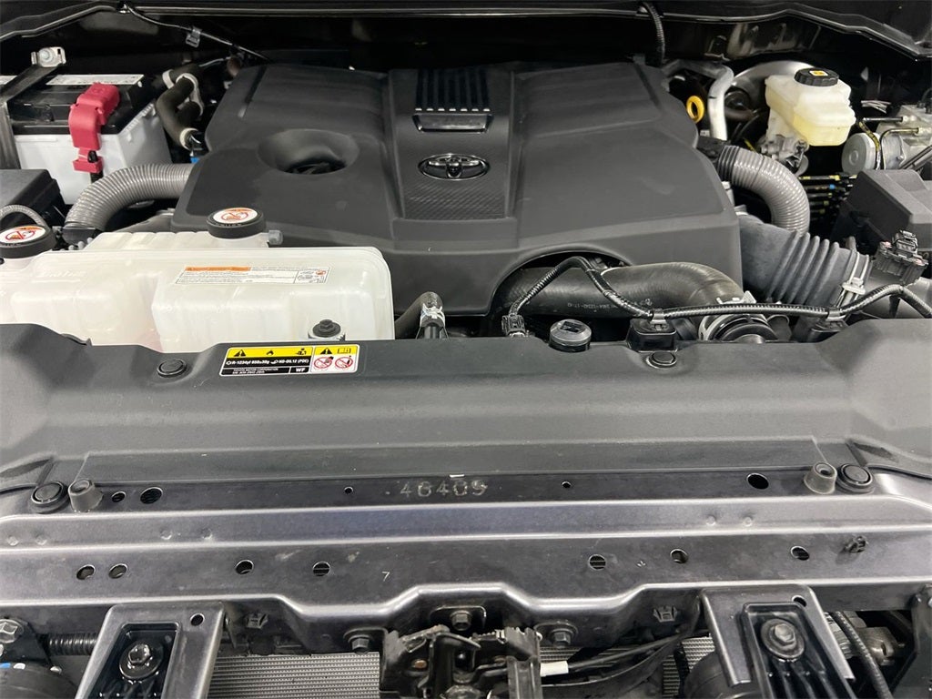 2025 Toyota Tundra Platinum