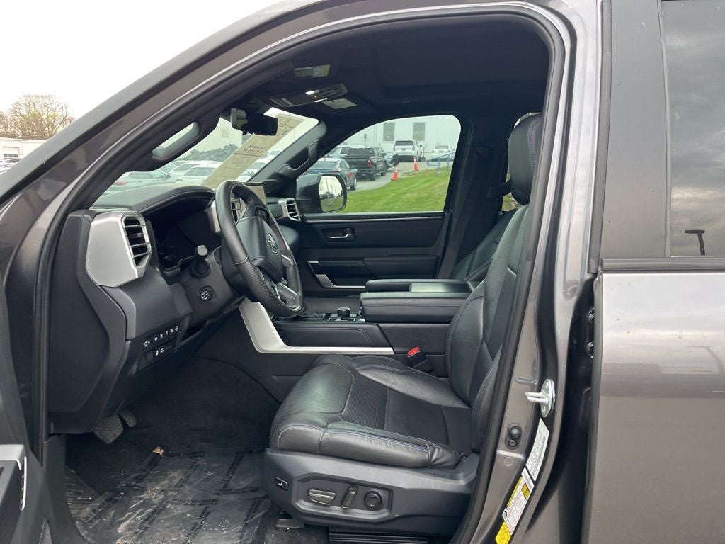 2024 Toyota Tundra Hybrid Platinum