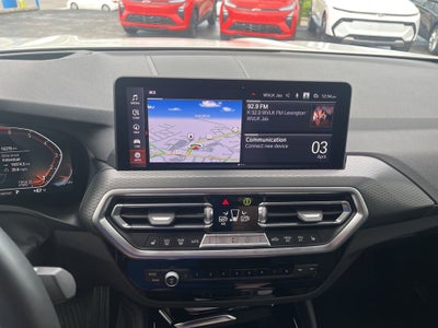 2025 BMW X4 xDrive30i