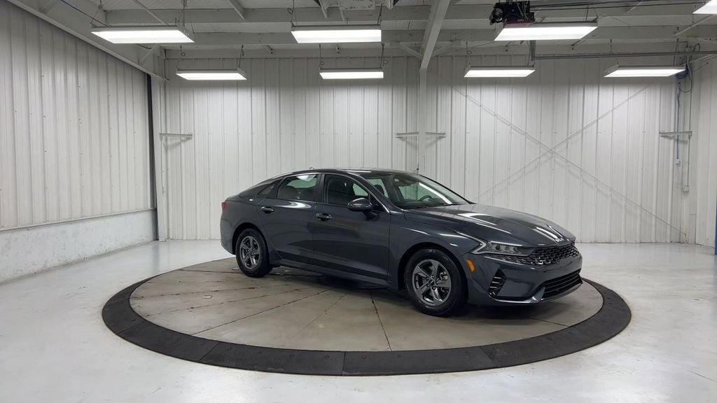 2022 Kia K5 LXS