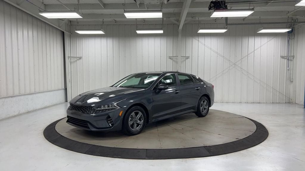 2022 Kia K5 LXS