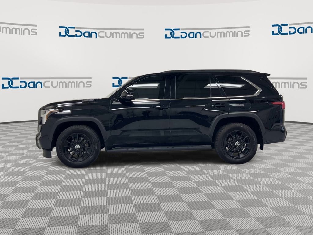 2024 Toyota Sequoia SR5
