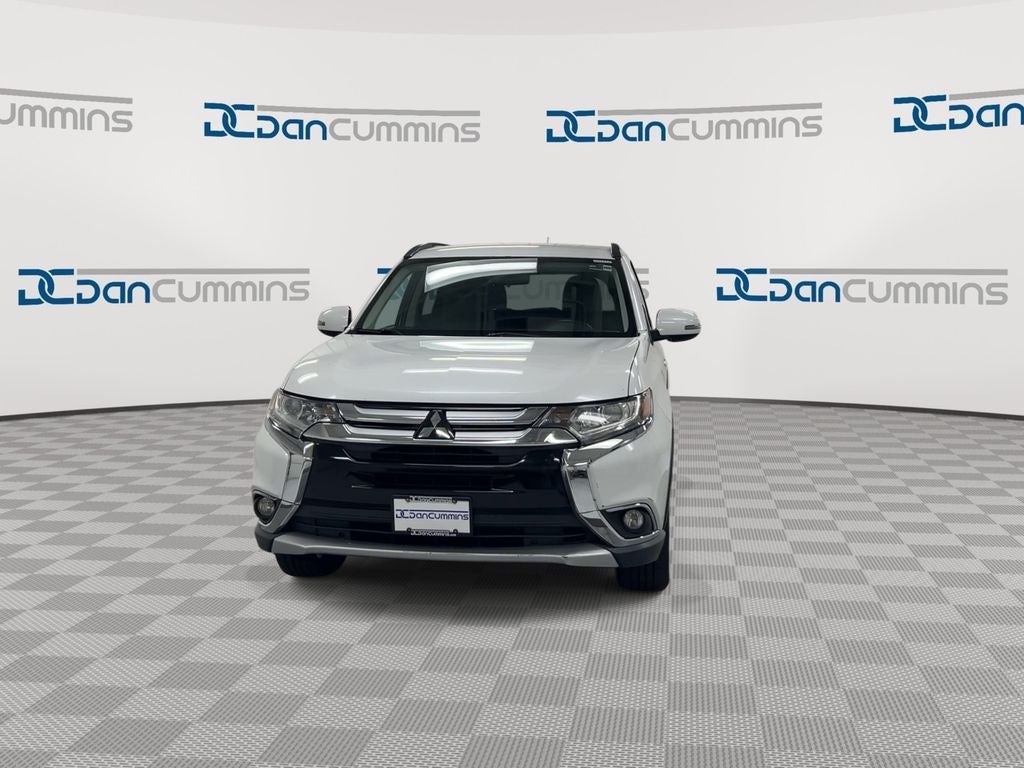 2016 Mitsubishi Outlander SE