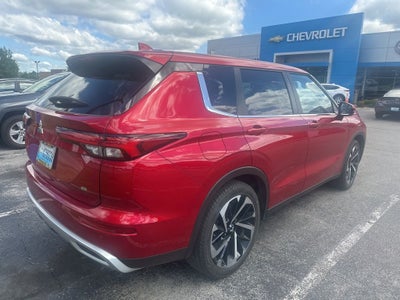 2023 Mitsubishi Outlander SE