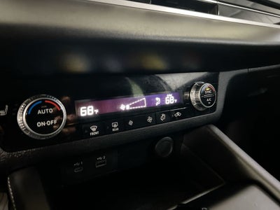 2023 Mitsubishi Outlander SE Special Edition