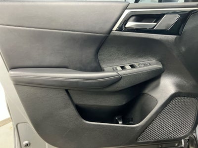 2023 Mitsubishi Outlander SE Special Edition