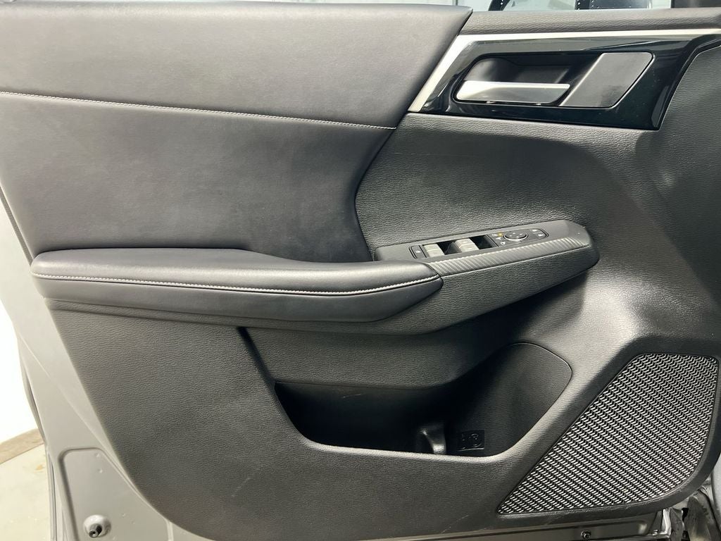 2023 Mitsubishi Outlander SE Special Edition