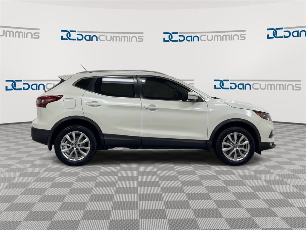 2021 Nissan Rogue Sport SV