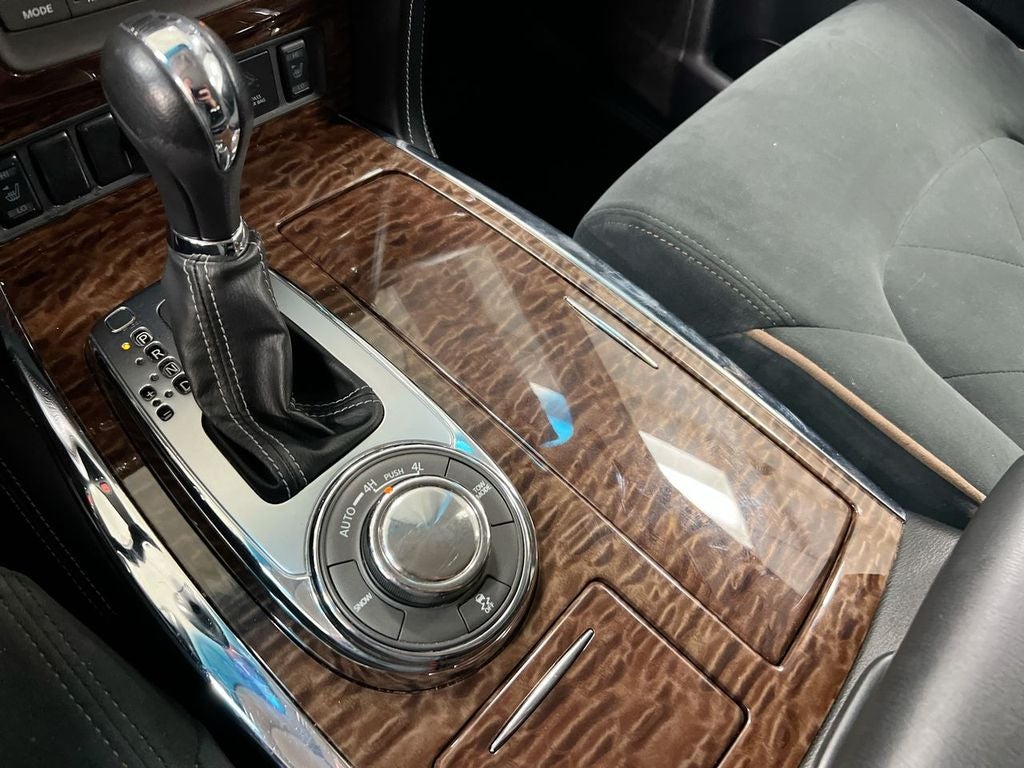 2017 Nissan Armada SV