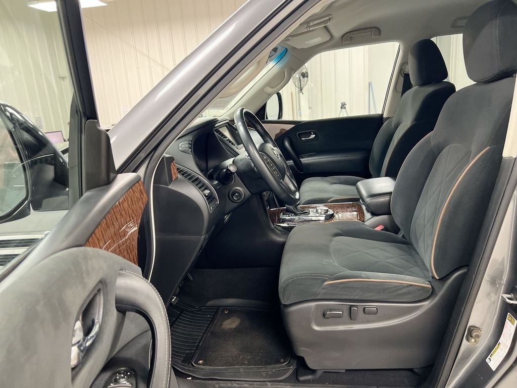 2017 Nissan Armada SV