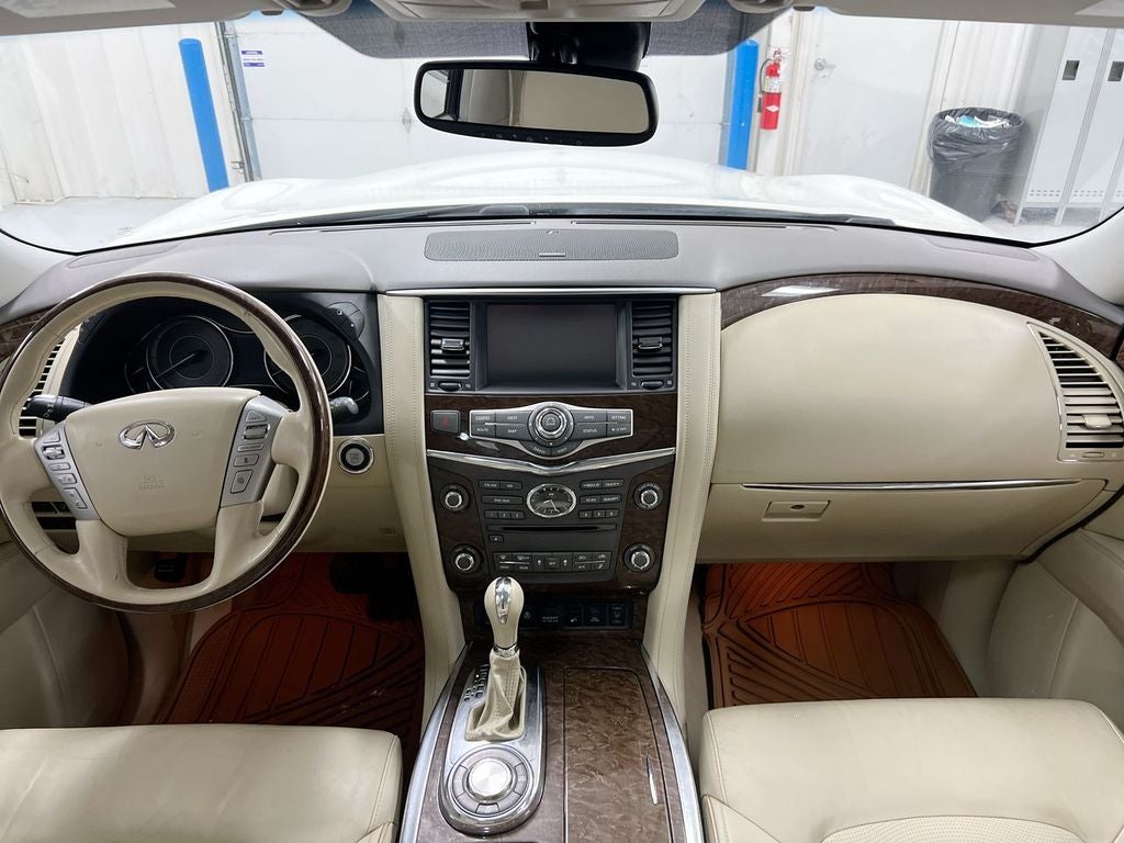 2016 INFINITI QX80 Base