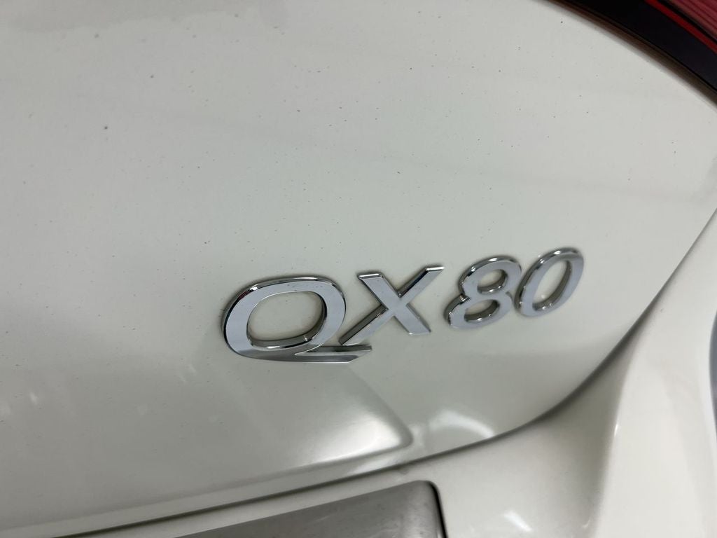 2016 INFINITI QX80 Base