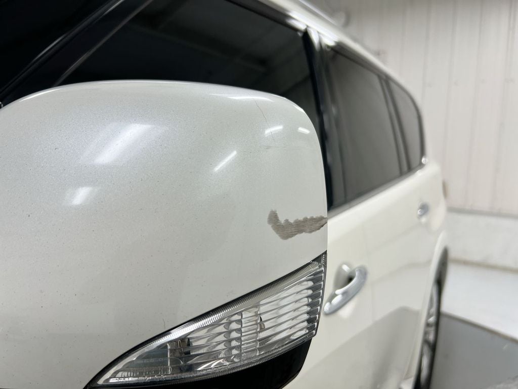 2016 INFINITI QX80 Base