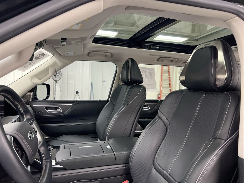 2025 INFINITI QX80 SENSORY