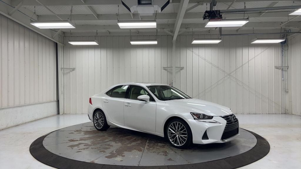 2018 Lexus IS 300