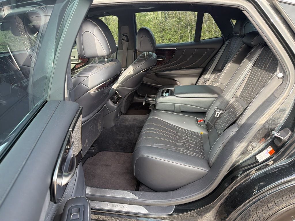 2022 Lexus LS 500 Base