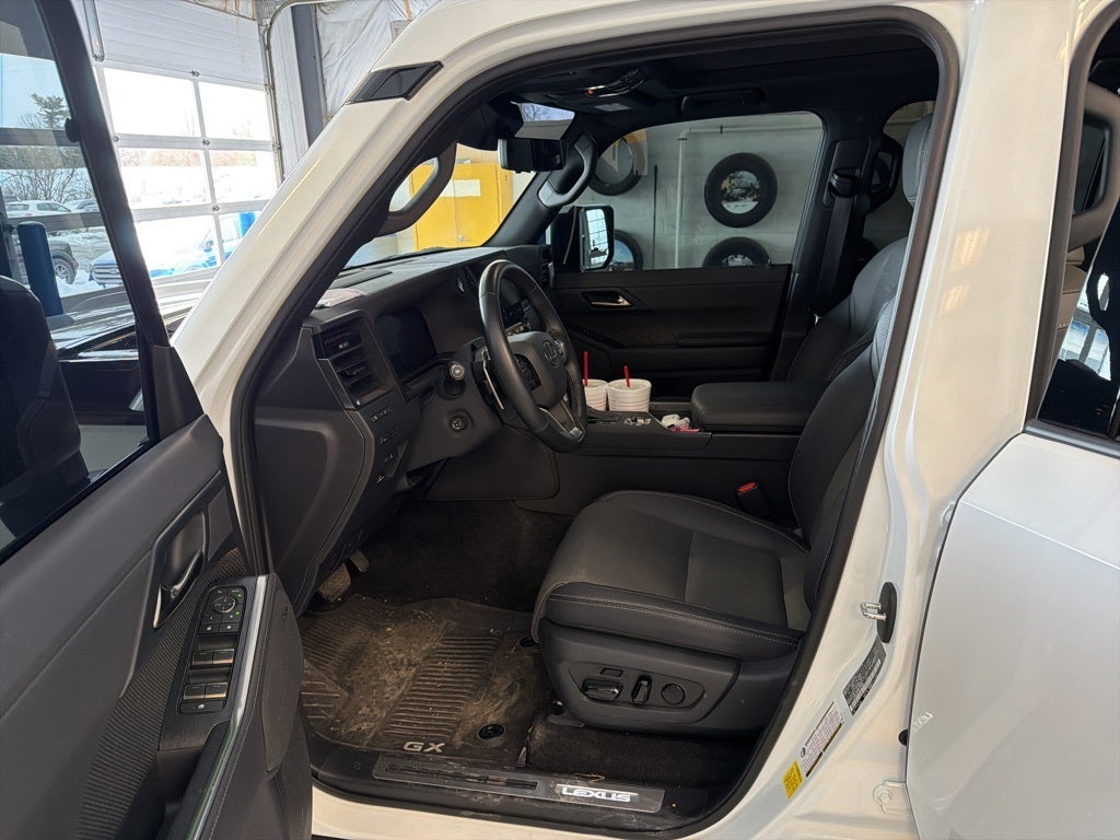 2024 Lexus GX 550 Luxury