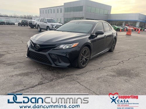 2019 Toyota Camry SE