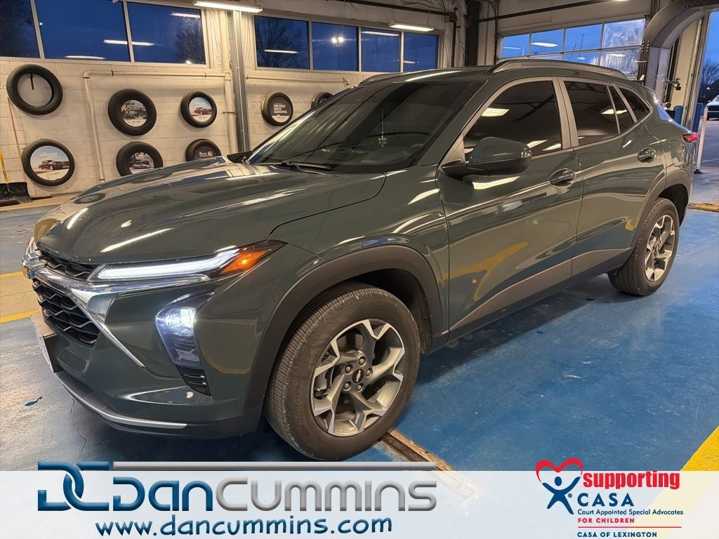 2025 Chevrolet Trax LT