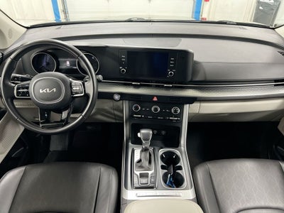 2024 Kia Carnival LX