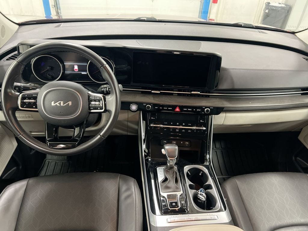 2024 Kia Carnival EX
