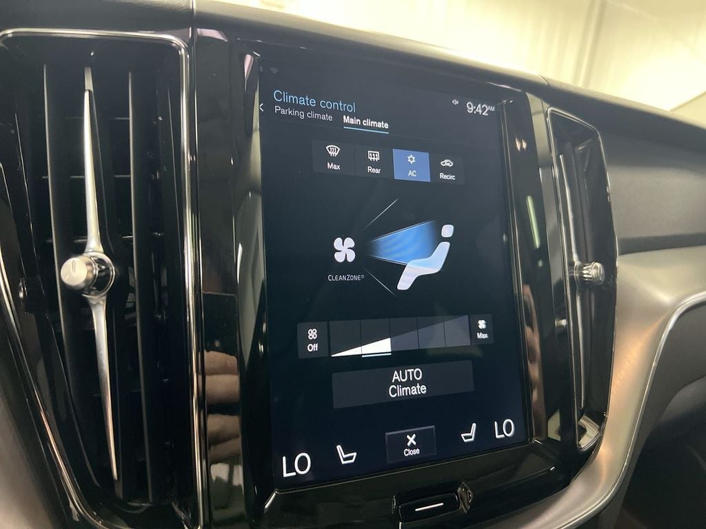 2019 Volvo XC60 T5 Momentum