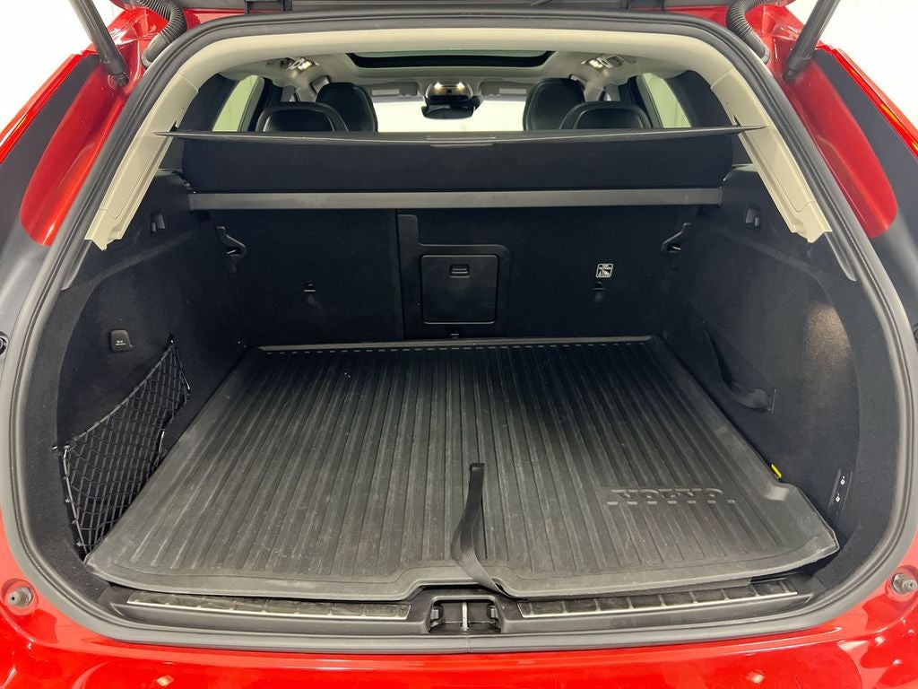 2019 Volvo XC60 T5 Momentum