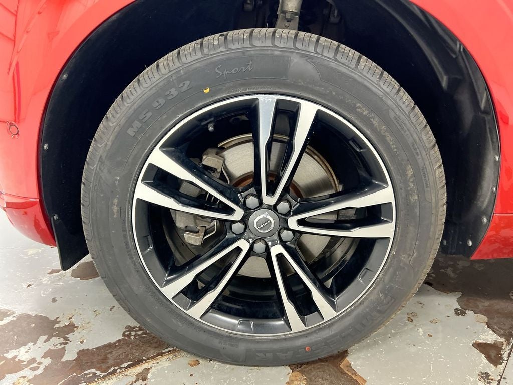 2019 Volvo XC60 T5 Momentum